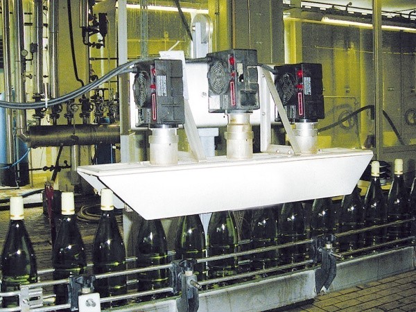 Тепловентилятор HOTWIND SYSTEM 5,4 кВт термоусадка колпачков Тепловентилятор HOTWIND SYSTEM 5,4 кВт термоусадка колпачков